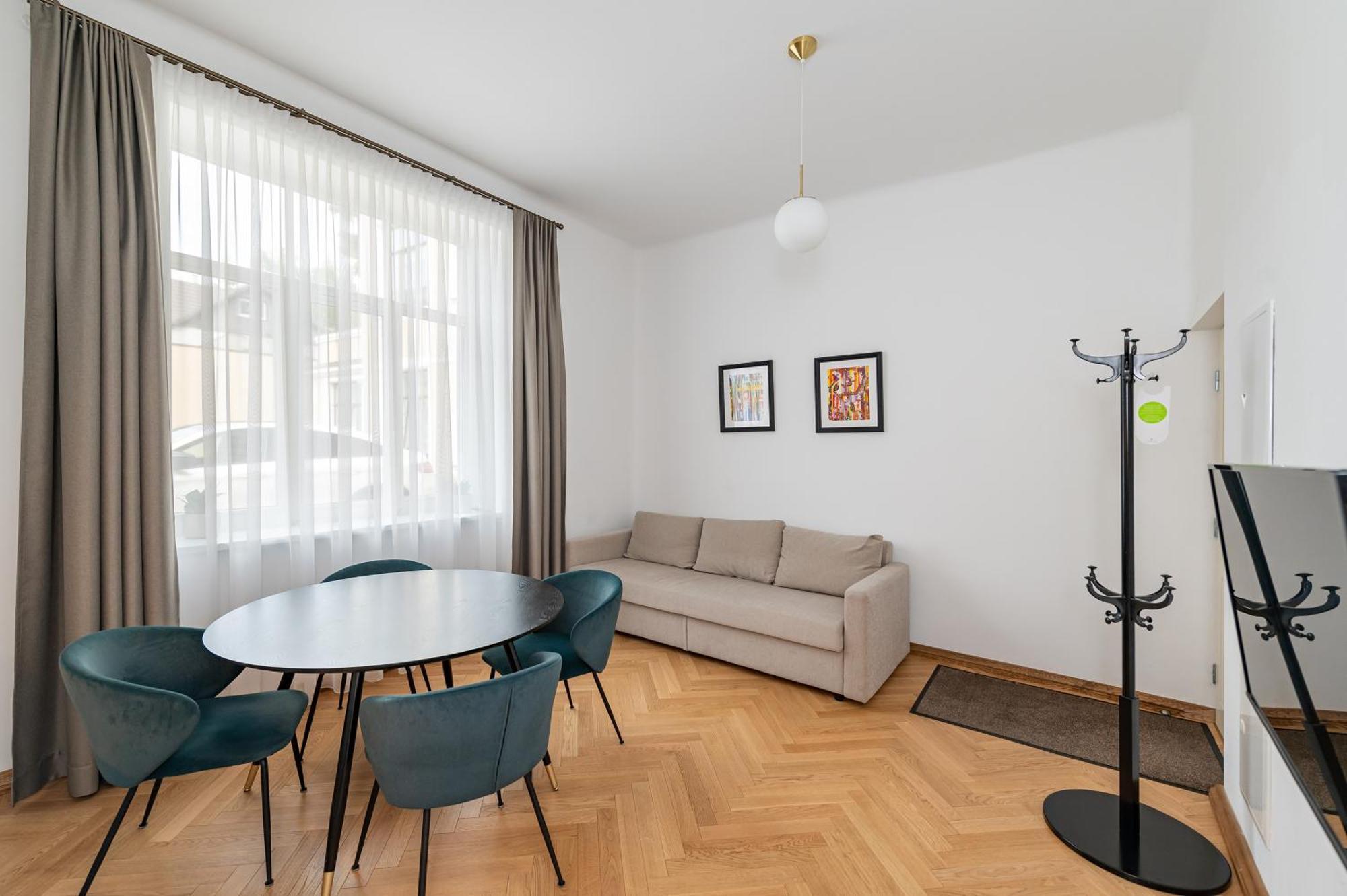 Park Avenue Apartments By Hostlovers Каунас Экстерьер фото