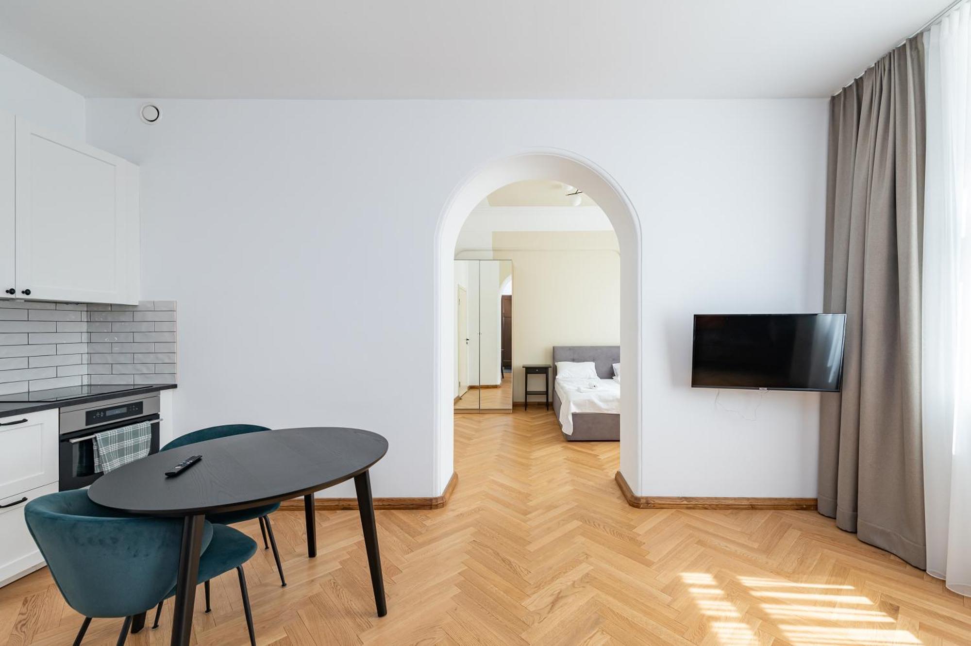 Park Avenue Apartments By Hostlovers Каунас Экстерьер фото