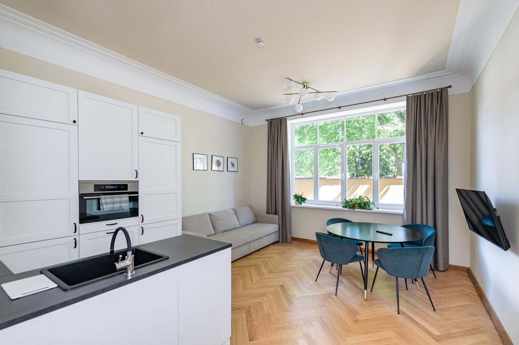 Park Avenue Apartments By Hostlovers Каунас Экстерьер фото